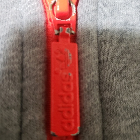 Adidas sweater - Picture 6 of 7